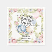 我々は良く待つことができる男の子テディベア赤ちゃんシャワー スタンダードカクテルナプキン (正面)