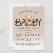 我々は赤ちゃんシャワー招待状を心待ちできる 招待状 (正面)