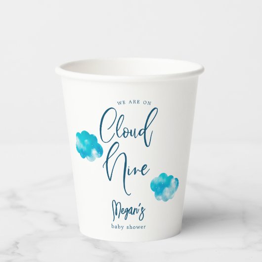 我々は雲の9男の子の赤ん坊シャワー上にある 紙コップ (正面)