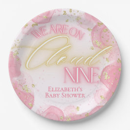 我々は雲9ピンクの金ゴールド女の子の赤ちゃんシャワー上にある ペーパープレート