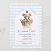 我々は青いギンガムベアカベビーシャワーを待つことができる 招待状 (正面/裏面)
