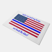 我々は青い警察の法執行機関を支持する ドアマット (アングル)