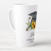 我々は騒いでいる!卒業式ギフトビーパーソナライズされたツ カフェラテマグ (左アングル)