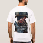 「我々を殺さないものは、我々をより強くする。」 Tシャツ (裏面)