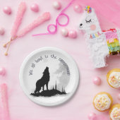 我々全員が同じ月の引用文に吠え感動的る ペーパープレート (パーティー)