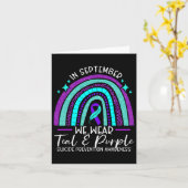 我々衣服ティール（緑がかった色）と紫の自殺防止粟原 カード (黄色い花)