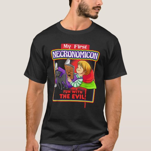 我が最初のネクロノミコン 邪悪な魔女術で遊ぼう Tシャツ (正面)
