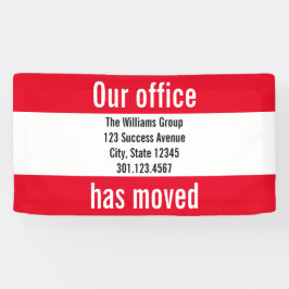 我が社は発表に動いた赤と白 横断幕