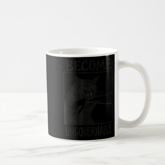 我慢できない黒猫の噛む手おもしろいCa コーヒーマグカップ (右)