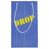 戦いのRoyaleの好意のバッグ、低下の木枠 スモールペーパーバッグ (裏面)