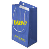 戦いのRoyaleの好意のバッグ、低下の木枠 スモールペーパーバッグ (正面アングル)