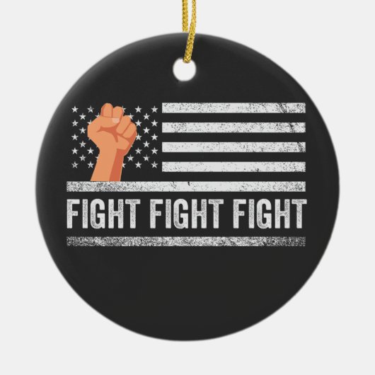 戦う戦いトランプ米国国旗の愛国心 セラミックオーナメント (正面)