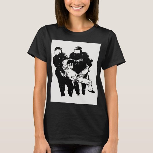 戦わずとも Tシャツ (正面)