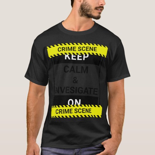 戦争おもしろいの保現場を静かに調査 Tシャツ (正面)