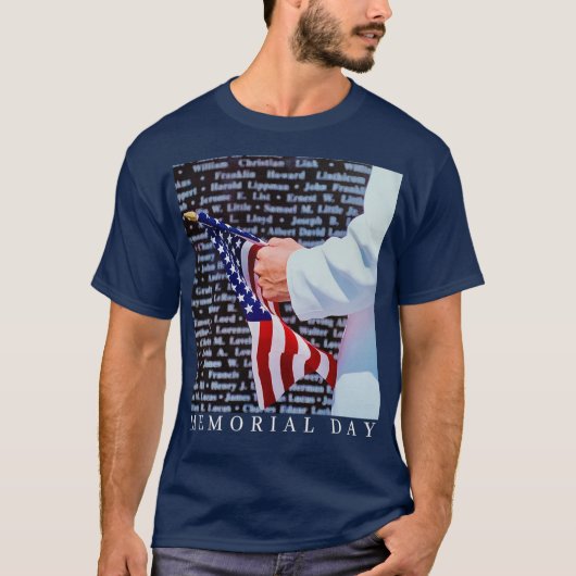 戦争で亡くなった勇敢な英雄を偲ぶTシャツ Tシャツ (正面)