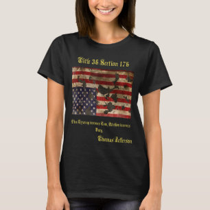 戦争で引き裂かれたアメリカの動揺して国旗が逆さまに Tシャツ