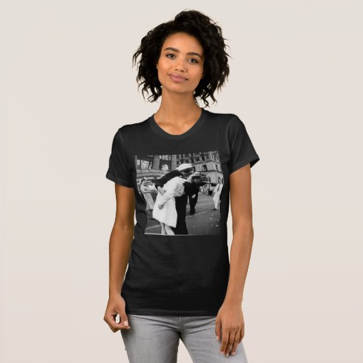 戦争のさようなら伝説のキスの接吻 Tシャツ (正面フル)