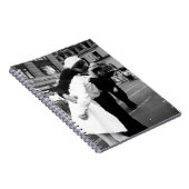 戦争のさようなら正方形に時々接吻すること ノートブック (右側)