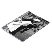 戦争のさようなら正方形に時々接吻すること ノートブック (左側)