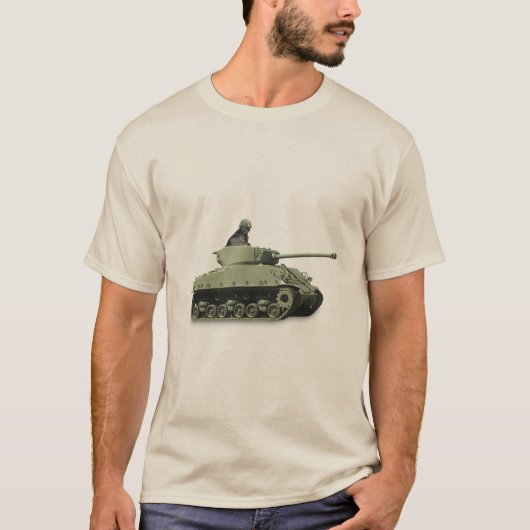 戦争のパグ Tシャツ (正面)