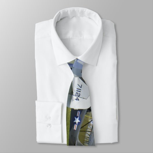 戦争の鳥 ネクタイ (タイ)