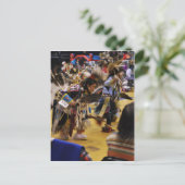 戦争ダンスのネイティブアメリカンの会合 ポストカード (スタンド正面)