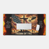 戦争退役軍人と平和 – 陸軍兵士デスクマット デスクマット (キーボード&マウス)