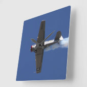 戦争飛行機 スクエア壁時計 (傾斜)