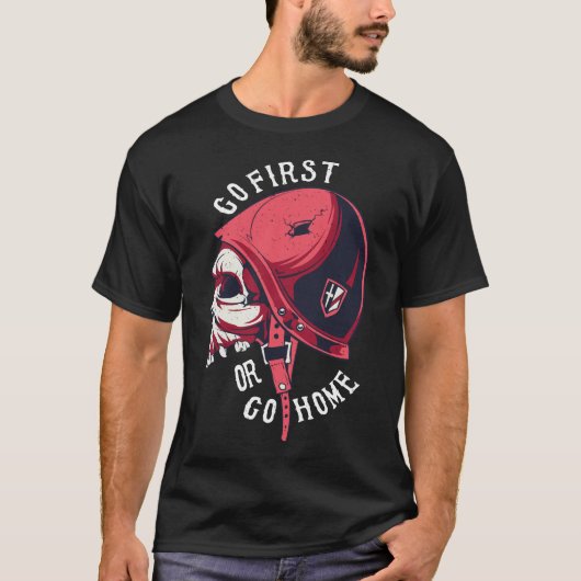 戦士のように乗る：バイクもしくは自転車に乗る人の村 Tシャツ (正面)