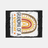 戦士の小児がんヒョウ・プリンのおばあちゃん フリースブランケット (正面(横))