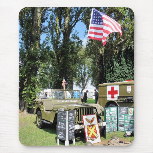 戦時下の マウスパッド (正面)