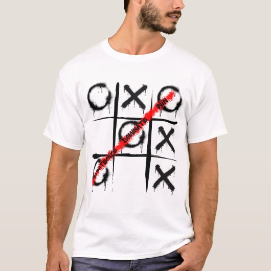 戦略優位に勝つTic Tac Toe Grafitti Desig Tシャツ (正面)