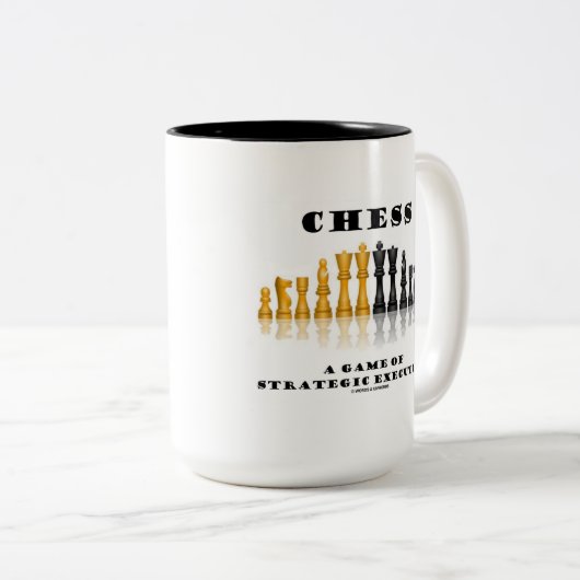 戦略実行のゲームをチェスにする ツートーンマグカップ (正面右)