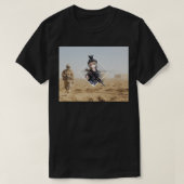 戦術的ワイフ Tシャツ (デザイン正面)