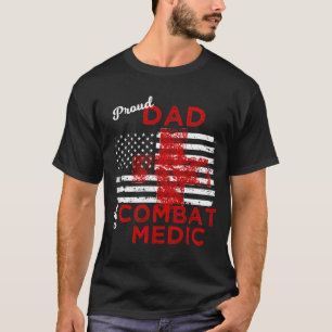 戦闘の医者の誇り高いパパ Tシャツ