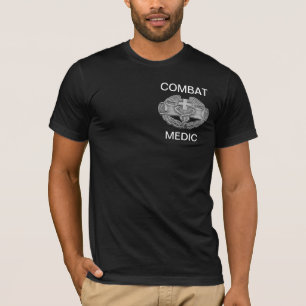 戦闘の医者 Tシャツ