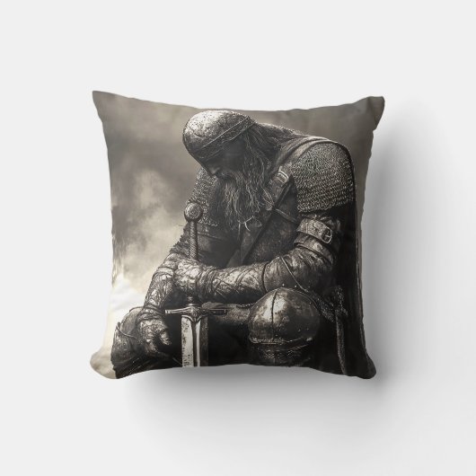 戦闘後に疲れる クッション (正面)