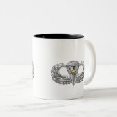 戦闘星付き陸軍空挺基本パラシュート ツートーンマグカップ (正面右)