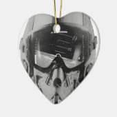 戦闘機のパイロットのヘルメットおよび高度計 セラミックオーナメント (左)