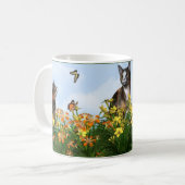 戯れるさらさ コーヒーマグカップ (正面左)