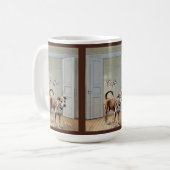 戸口のマグで子犬 コーヒーマグカップ (正面左)