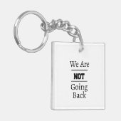 「戻らない」という言葉 キーホルダー (正面左)