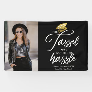 房は卒業式の黒に苦労する価値があった 横断幕