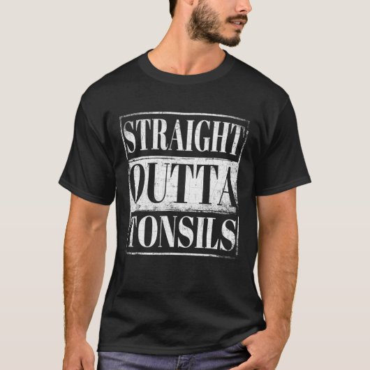 扁桃腺摘出手術直後 扁桃腺炎 Tシャツ (正面)