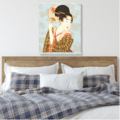 扇子を持つ着物姿の日本のヴィンテージの芸者 キャンバスプリント (インサイチュ (寝室))