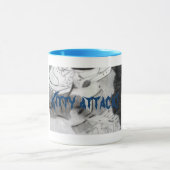 扇風機の子猫の攻撃の非芝生の芝刈り機のマグ マグカップ (中央)