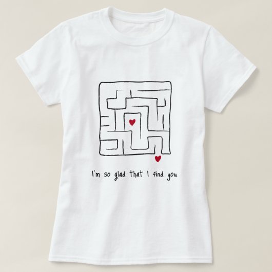 手おもしろい引き迷路バレンタインのギフトカップル Tシャツ (デザイン正面)