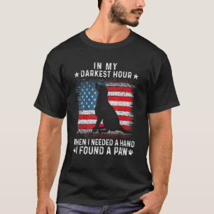 手が必要な最も暗い時間に私は見つけた Tシャツ