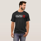 手が要ったら前足が見つかった Tシャツ (正面フル)