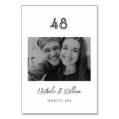 手でエレガント手紙を書いたカップルの名前の写真 テーブルナンバー (正面)